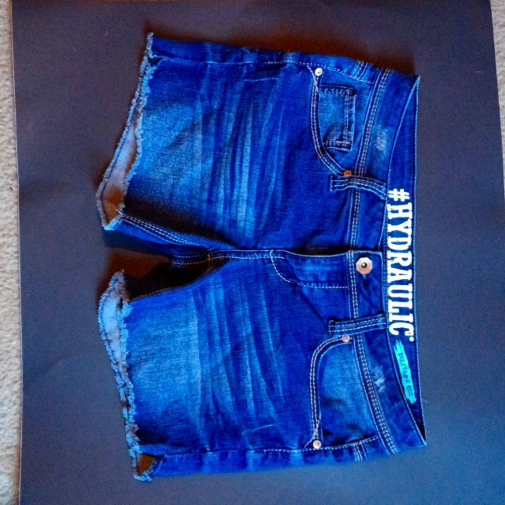 Hydraulic low rise shorts size 11/12